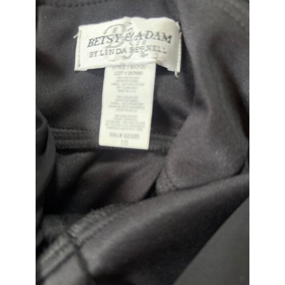 Betsy and Adam Black Gown - Size 10 - Picture 12 of 15